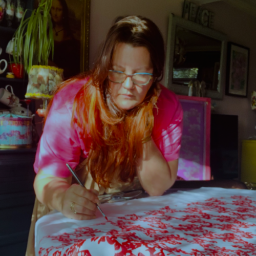 Lorna Hall – How Textiles Became My Creative Escape thumb